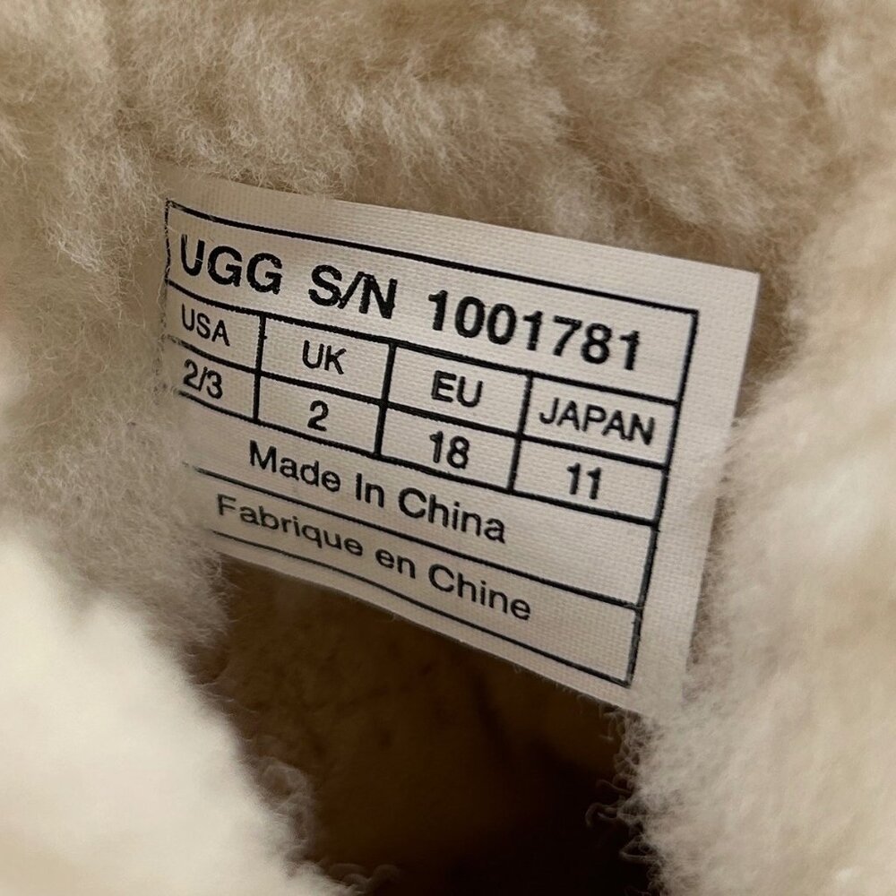 UGG Cassie Leopard Infant Boots (2/3) - Picture 15 of 16